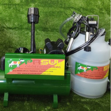 Ordenhadeira Balde ao pé sistema fixo BV 300 lt